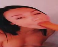 Girl Webcam Dildo Blowjob